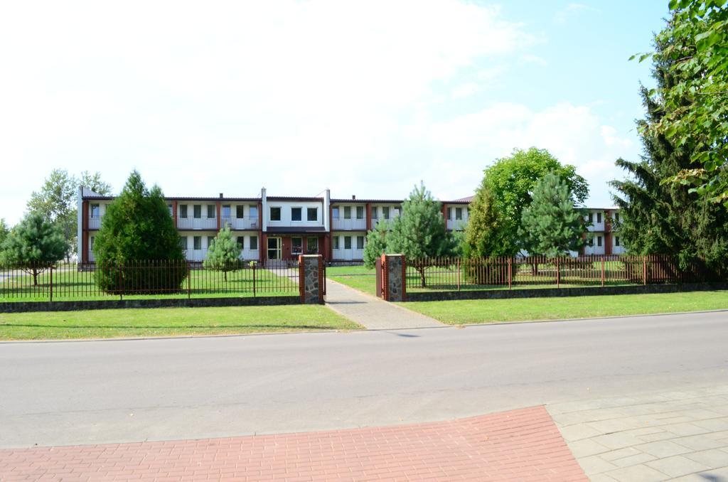 Hajnówka Zajazd Bartnik מראה חיצוני תמונה